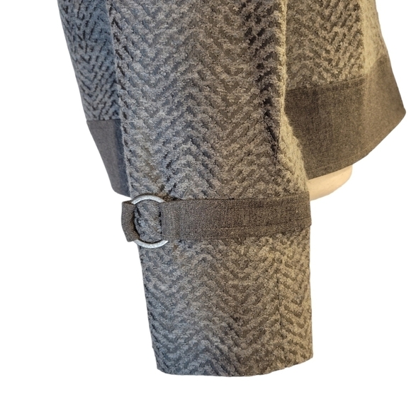 Juliana Collezione Grey Chevron Zip Up Blazer - Picture 5 of 9